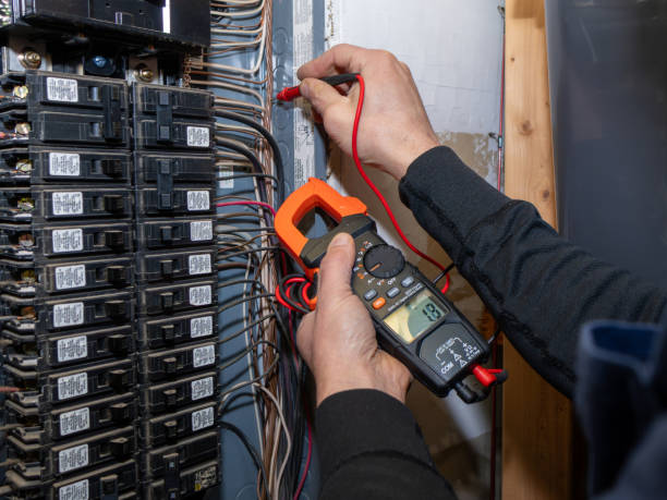 Best Electrical Contractors for Businesses  in Chisago City, MN